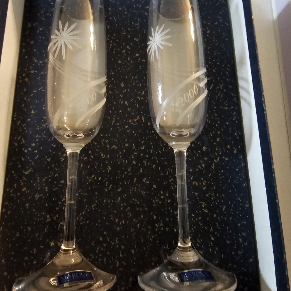 Marquis By Waterford Crystal Champagne Flutes Millennium Celebration Toast Love